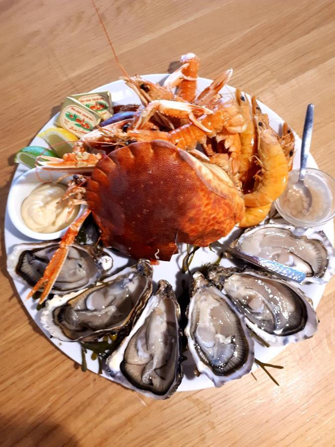 Hotel Du Port Bar Restaurant Sarzeau Ngoại thất bức ảnh